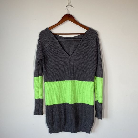 Vero Moda Green and Grey Long Sweater Sz XS - Picture 4 of 7
